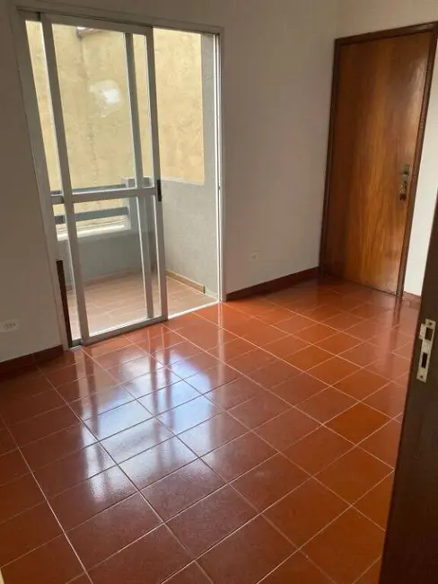 Apartamento com 3 quartos para alugar, 65m2 em Jardim Maria Augusta, Taubate - SP - imagem 2 Foto 2 de Apartamento com 3 quartos para alugar, 65m2 em Jardim Maria Augusta, Taubate - SP