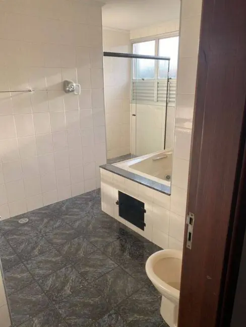 Apartamento com 3 quartos para alugar, 65m2 em Jardim Maria Augusta, Taubate - SP - imagem 1 Foto 1 de Apartamento com 3 quartos para alugar, 65m2 em Jardim Maria Augusta, Taubate - SP