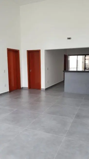 Foto 4 de Casa com 3 quartos à venda, 175m2 em Tremembe - SP
