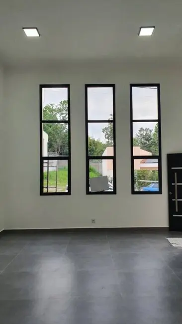 Foto 3 de Casa com 3 quartos à venda, 175m2 em Tremembe - SP