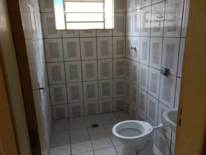 Foto 9 de Casa com 2 quartos à venda, 100m2 em Jardim Garcez, Taubate - SP