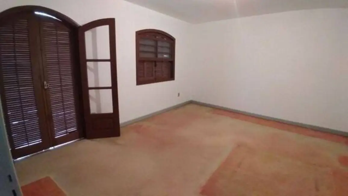 Foto 4 de Sobrado com 2 quartos para alugar, 150m2 em Vila São João, Cacapava - SP