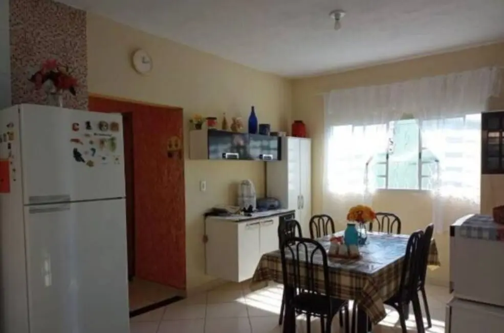 Foto 8 de Casa com 2 quartos à venda, 120m2 em Jardim Sandra Maria, Taubate - SP