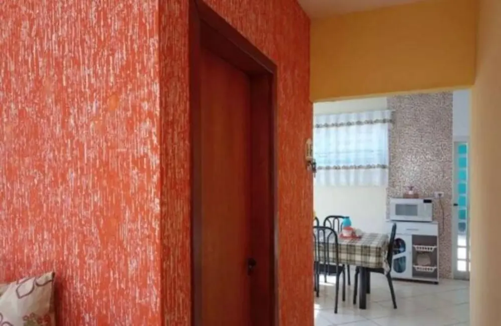 Foto 6 de Casa com 2 quartos à venda, 120m2 em Jardim Sandra Maria, Taubate - SP