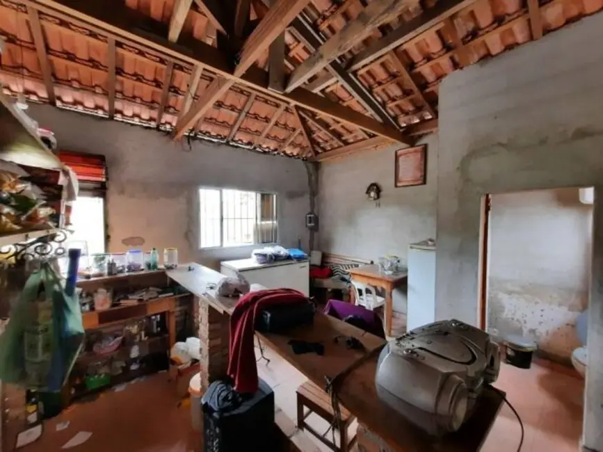 Casa com 1 quarto à venda, 330m2 em Sao Jose Dos Campos - SP - imagem 4 Foto 4 de Casa com 1 quarto à venda, 330m2 em Sao Jose Dos Campos - SP