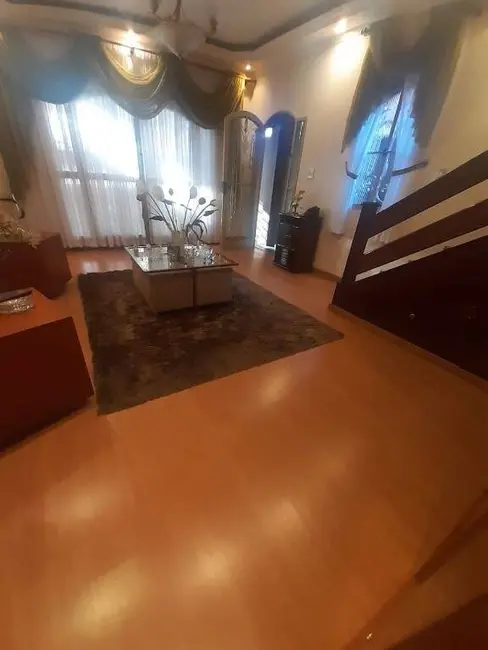 Foto 2 de Casa com 3 quartos à venda, 125m2 em Taubate - SP