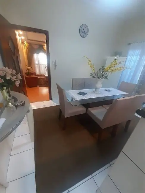 Foto 5 de Casa com 3 quartos à venda, 125m2 em Taubate - SP