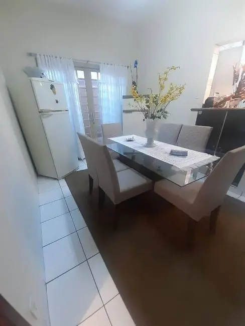Foto 6 de Casa com 3 quartos à venda, 125m2 em Taubate - SP