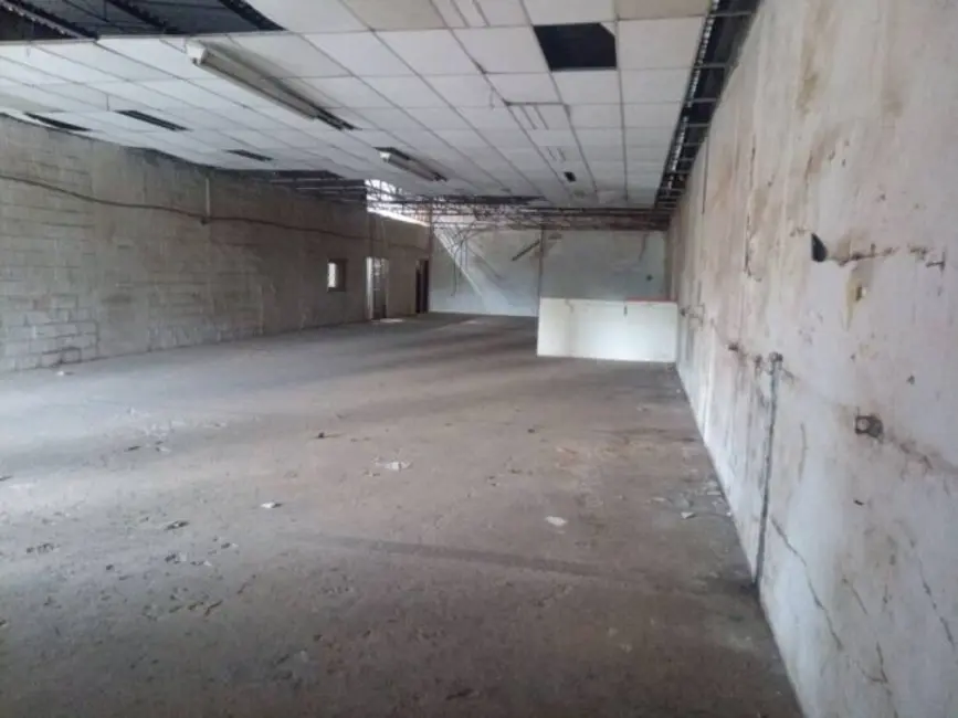 Foto 6 de Sala Comercial para alugar, 800m2 em Parque Senhor do Bonfim, Taubate - SP