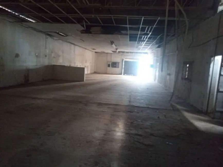 Foto 1 de Sala Comercial para alugar, 800m2 em Parque Senhor do Bonfim, Taubate - SP