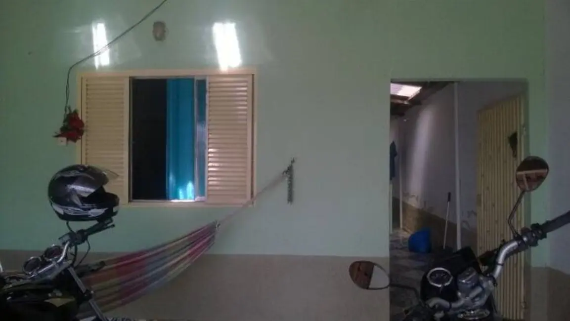 Foto 3 de Casa com 3 quartos à venda, 135m2 em Parque Aeroporto, Taubate - SP