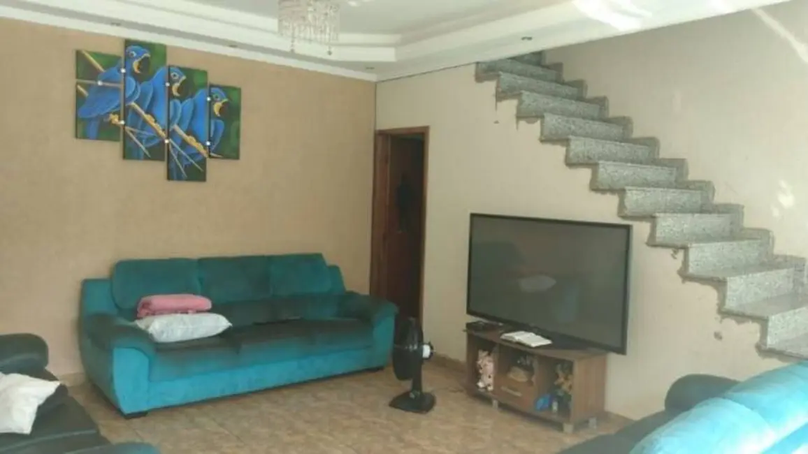 Foto 3 de Casa com 3 quartos à venda, 350m2 em Residencial Estoril, Taubate - SP