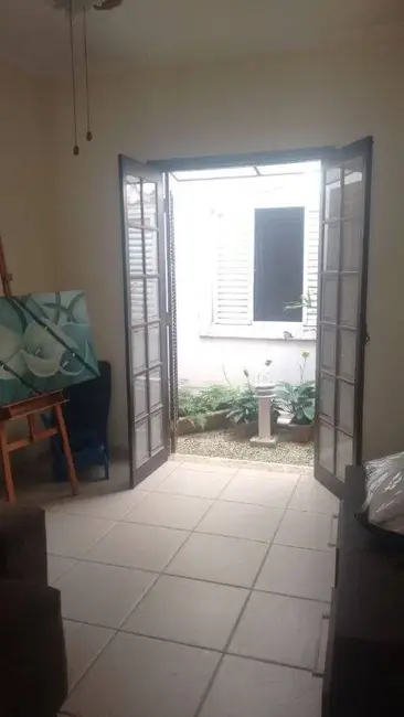 Foto 9 de Casa com 3 quartos à venda, 250m2 em Jardim Independência, Taubate - SP