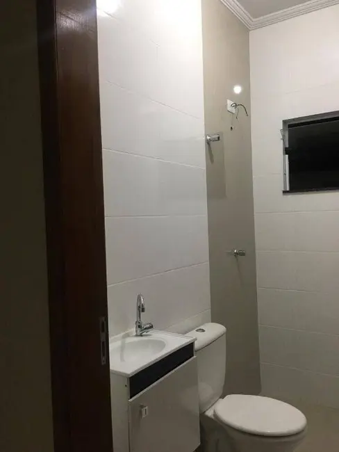 Foto 6 de Casa com 2 quartos à venda, 100m2 em Barreiro, Taubate - SP
