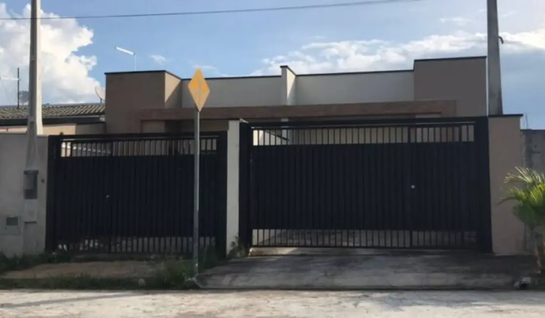 Foto 7 de Casa com 2 quartos à venda, 100m2 em Barreiro, Taubate - SP