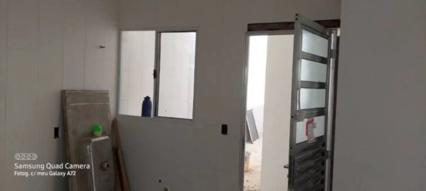 Foto 5 de Casa com 2 quartos à venda, 80m2 em Piracangaguá, Taubate - SP