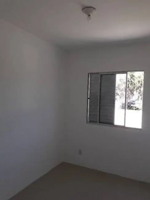 Foto 4 de Apartamento com 2 quartos à venda, 46m2 em Esplanada Independência, Taubate - SP