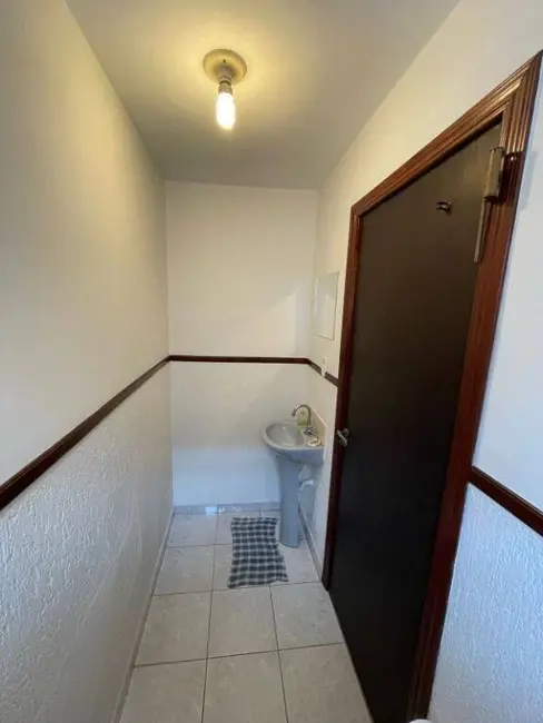 Foto 4 de Sala Comercial para alugar, 22m2 em Centro, Taubate - SP