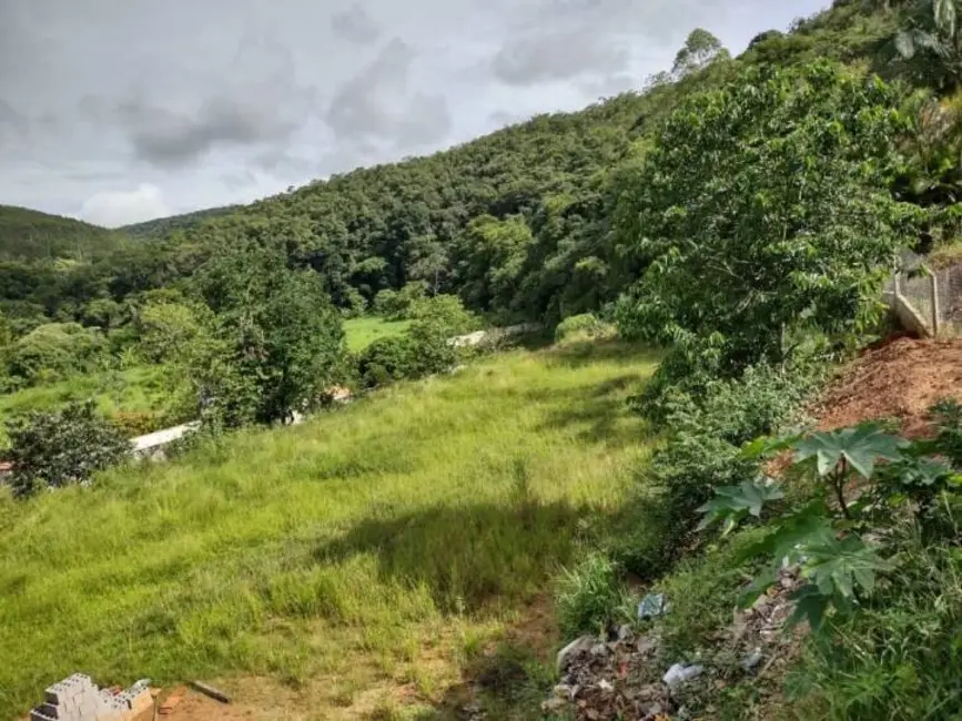 Foto 3 de Chácara com 2 quartos à venda, 120m2 em Taubate - SP