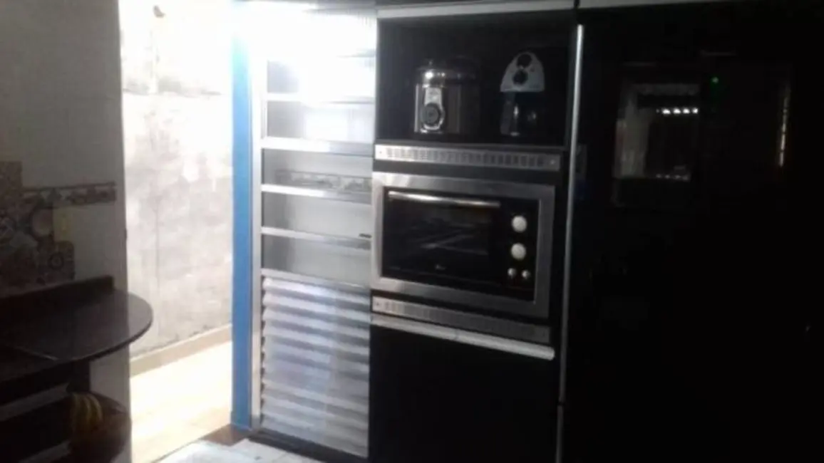 Foto 4 de Casa com 2 quartos à venda, 90m2 em Jardim Continental, Taubate - SP