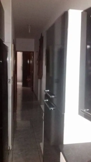 Foto 5 de Casa com 2 quartos à venda, 90m2 em Jardim Continental, Taubate - SP