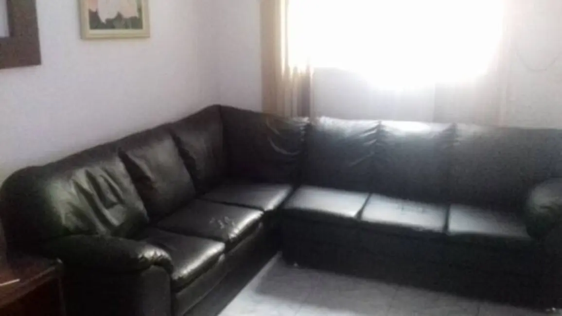 Foto 2 de Casa com 2 quartos à venda, 90m2 em Jardim Continental, Taubate - SP