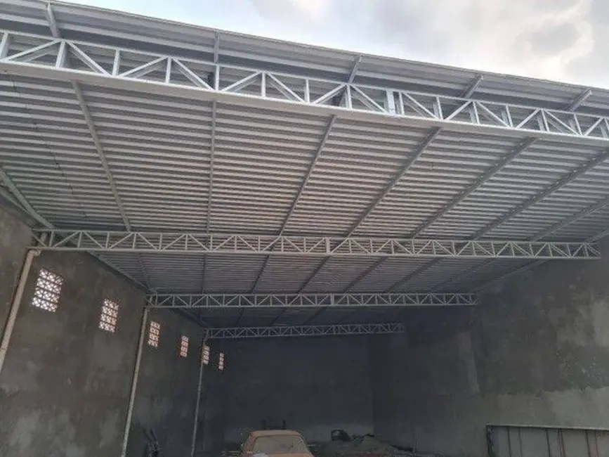 Foto 3 de Armazém / Galpão à venda, 268m2 em Jardim Sandra Maria, Taubate - SP