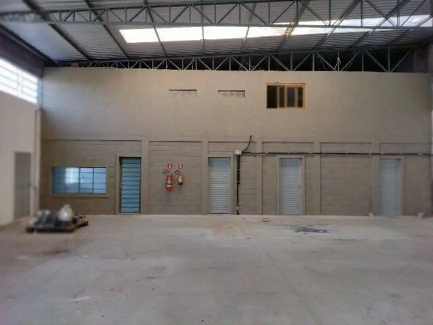 Foto 3 de Armazém / Galpão para alugar, 510m2 em Residencial Estoril, Taubate - SP