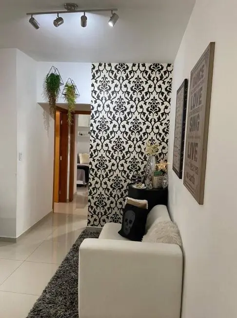 Foto 2 de Apartamento com 2 quartos à venda, 68m2 em Vila São José, Taubate - SP