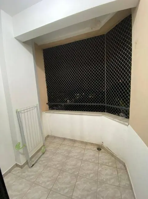 Foto 4 de Apartamento com 2 quartos à venda e para alugar, 74m2 em Taubate - SP