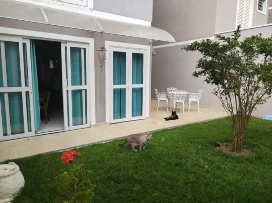 Foto 7 de Sobrado com 3 quartos à venda, 136m2 em Tremembe - SP