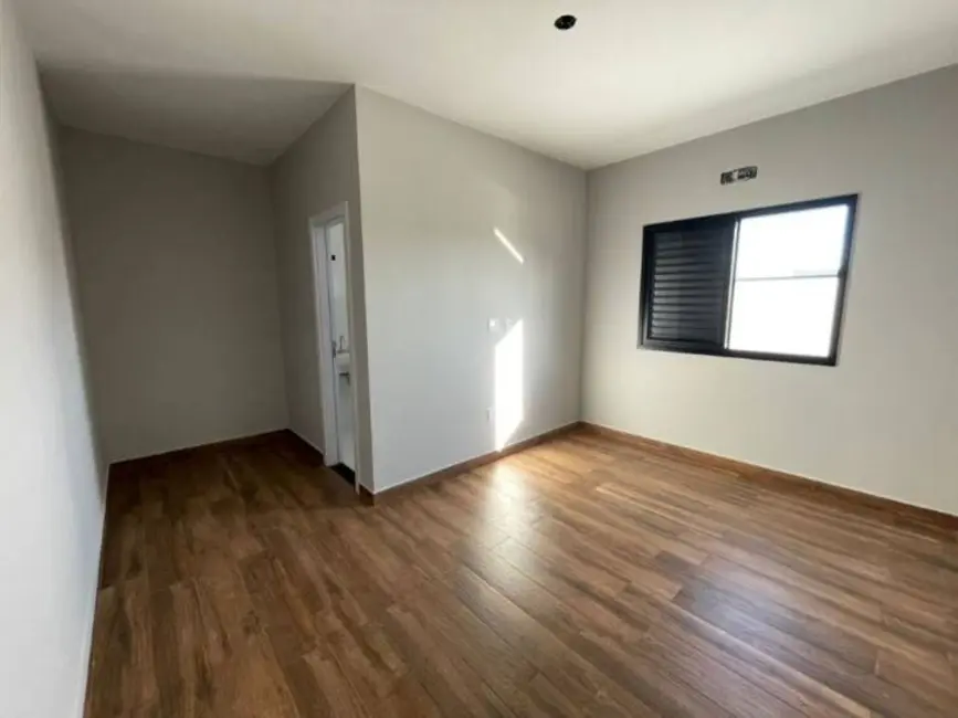 Foto 8 de Casa com 3 quartos à venda, 172m2 em Taubate - SP
