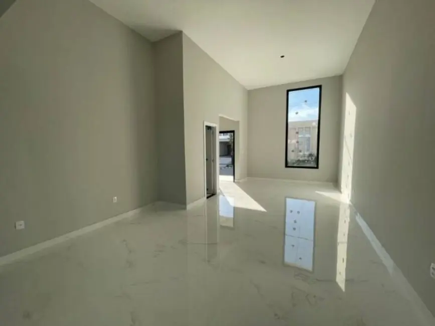 Foto 4 de Casa com 3 quartos à venda, 172m2 em Taubate - SP