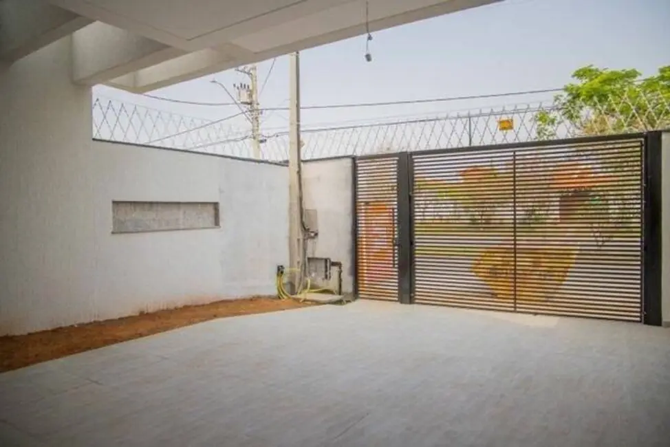 Foto 4 de Sobrado com 3 quartos à venda, 178m2 em Taubate - SP