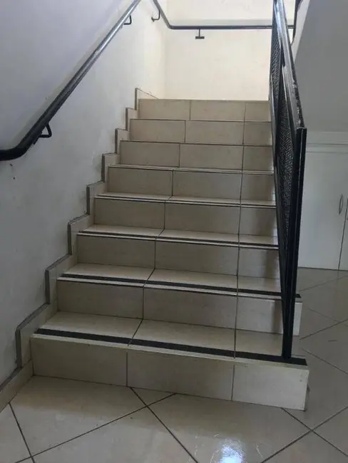 Foto 4 de Apartamento com 2 quartos à venda, 52m2 em Jardim Gurilândia, Taubate - SP