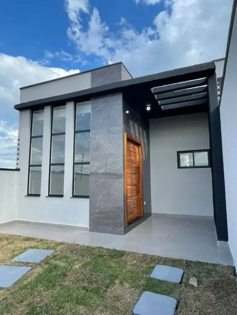 Foto 3 de Casa com 2 quartos à venda, 76m2 em Barreiro, Taubate - SP