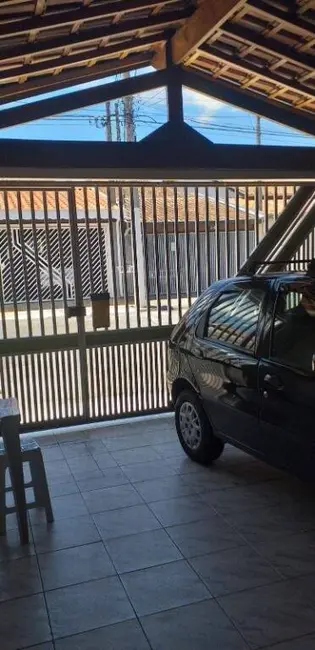 Foto 2 de Casa com 2 quartos à venda, 108m2 em Parque Arco Íris, Taubate - SP