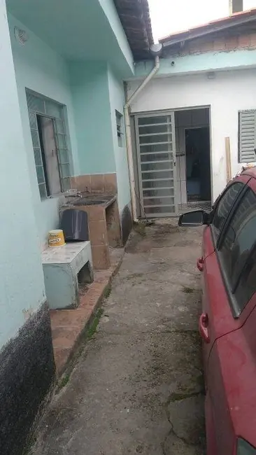 Foto 8 de Casa com 2 quartos à venda, 250m2 em Jardim Garcez, Taubate - SP