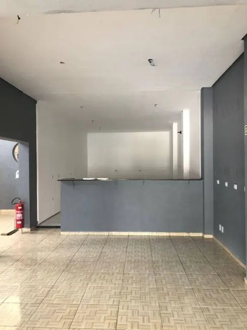 Foto 8 de Sala Comercial para alugar, 220m2 em Taubate - SP