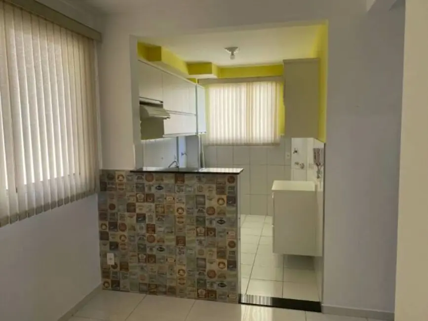 Foto 4 de Apartamento com 2 quartos à venda, 45m2 em Residencial Sítio Santo Antônio, Taubate - SP