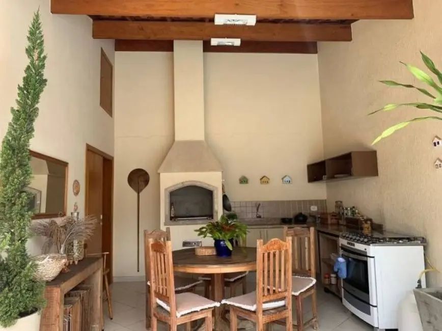 Foto 7 de Casa com 2 quartos à venda, 153m2 em Jardim Maria Augusta, Taubate - SP