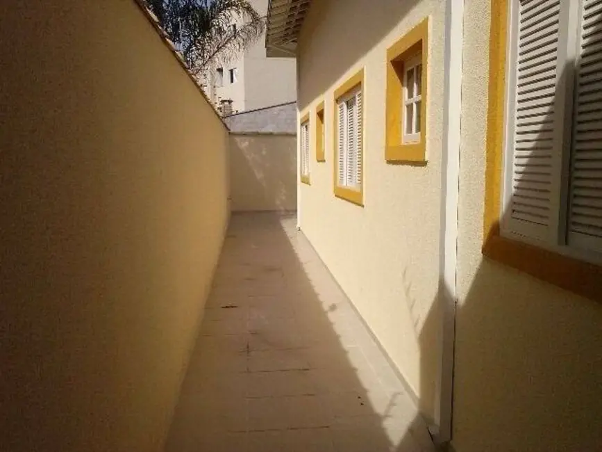 Foto 4 de Casa com 3 quartos à venda, 130m2 em Residencial Portal da Mantiqueira, Taubate - SP