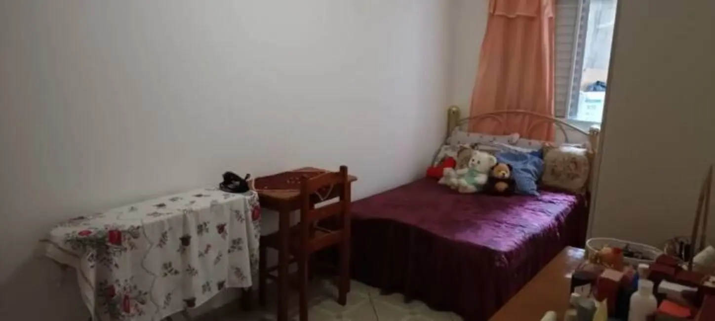 Foto 4 de Casa com 2 quartos à venda, 102m2 em Jardim Jaraguá, Taubate - SP