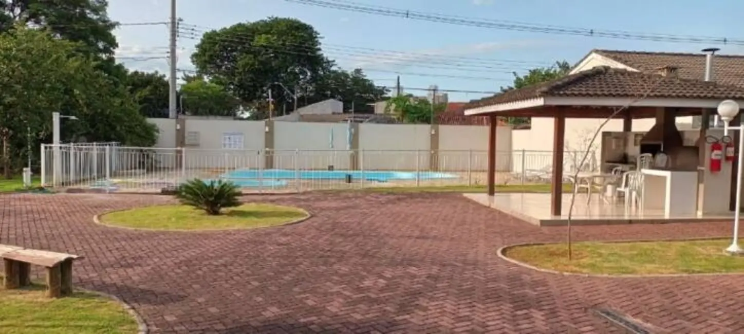 Foto 7 de Casa com 2 quartos à venda, 102m2 em Jardim Jaraguá, Taubate - SP