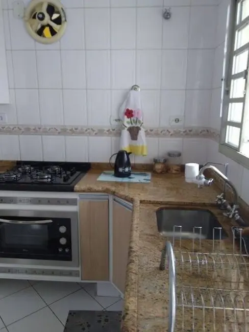 Foto 2 de Sobrado com 3 quartos à venda, 150m2 em Centro, Taubate - SP