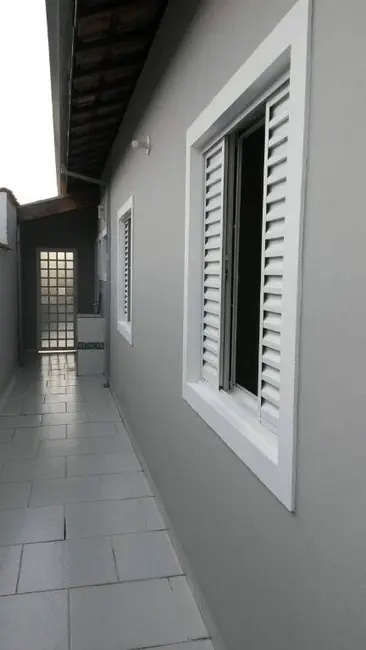 Foto 5 de Casa com 2 quartos à venda, 175m2 em São Gonçalo, Taubate - SP
