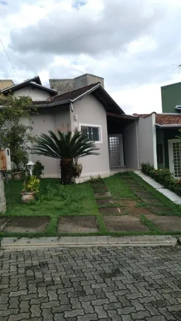 Foto 3 de Casa com 2 quartos à venda, 175m2 em São Gonçalo, Taubate - SP