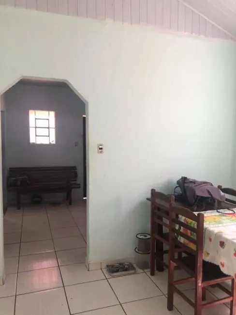 Foto 1 de Casa com 2 quartos à venda, 244m2 em Taubate - SP