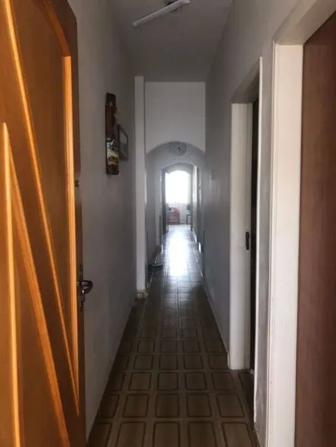 Foto 3 de Casa com 3 quartos à venda, 130m2 em Centro, Taubate - SP