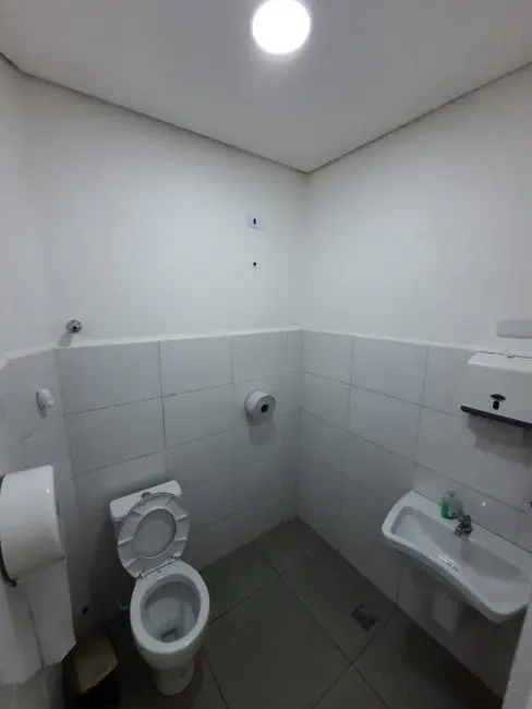 Foto 1 de Sala Comercial para alugar, 60m2 em Centro, Taubate - SP
